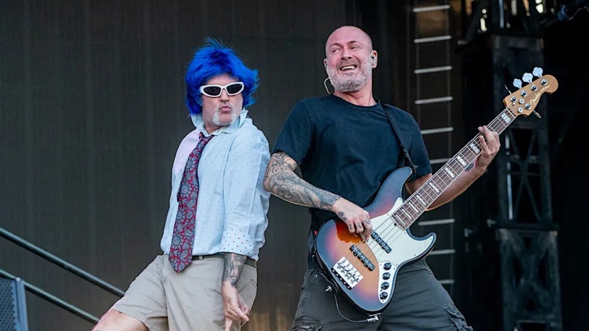 Fred Durst Honors Late Limp Bizkit Bandmate Sam Rivers