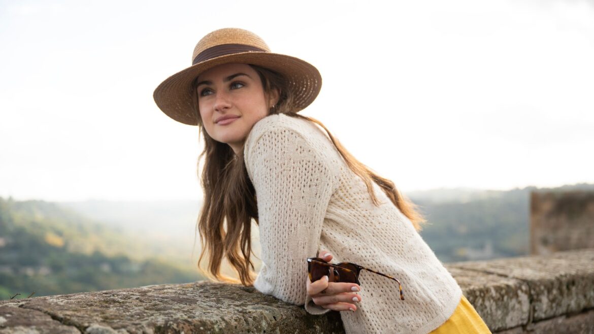 Grace Van Patten Dives Into Amanda Knox Finale, Teases 'Tell Me Lies'