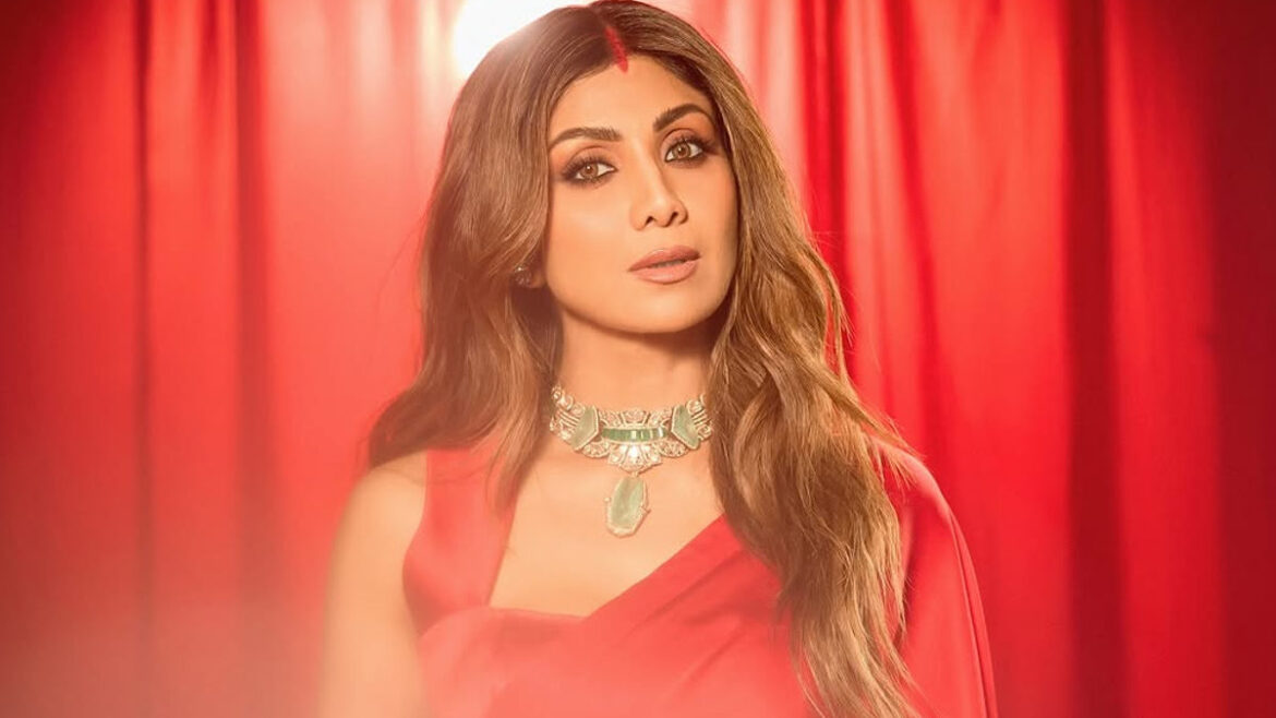 How Much Does Shilpa Shetty's Bastian Charge For A Simple Salad And Tea? | Glamsham.com