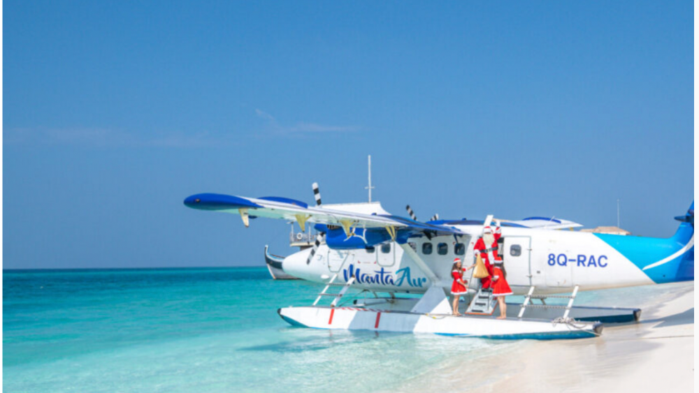 InterContinental Maldives Maamunagau Resort Festive Programming