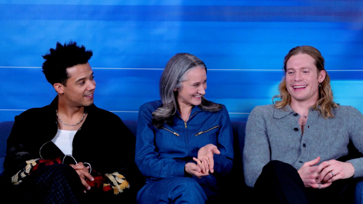 Jacob Anderson & Sam Reid on Louis & Lestat Commodifying Vampirism in Season 3 (Exclusive)