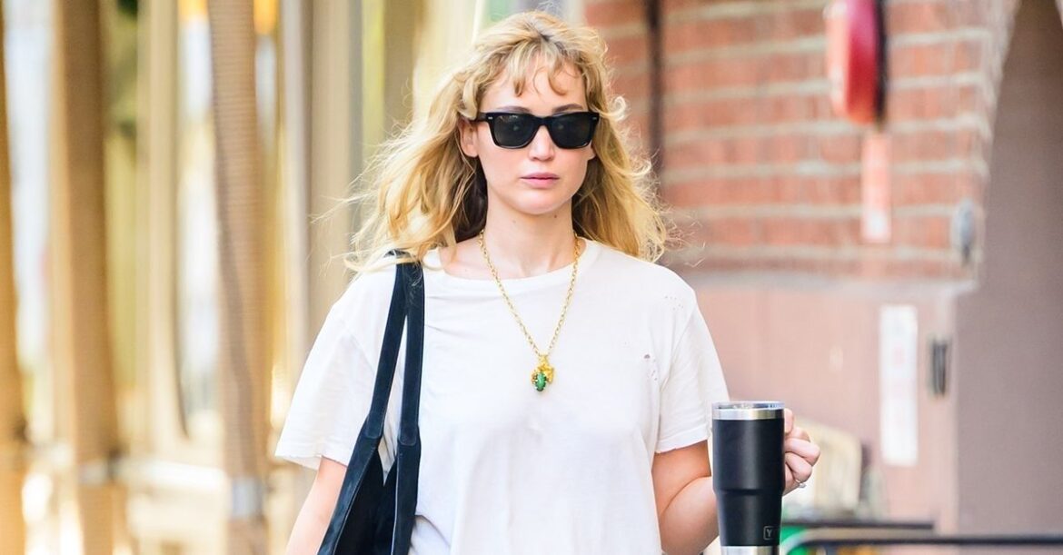 Jennifer Lawrence Just Wore a Fresh Denim Trend For Fall '25