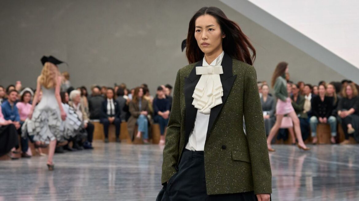 Jonathan Anderson Makes His Dior Debut