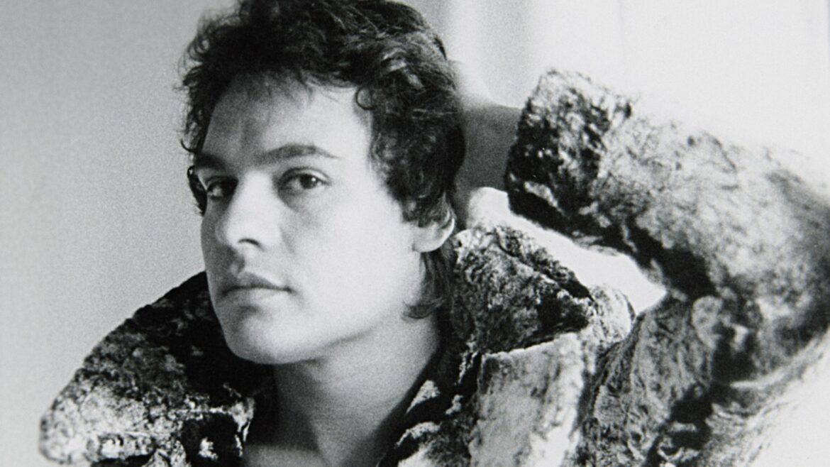 Juan Gabriel 'I Must, I Can, I Will' Docu-Series Shares First Trailer