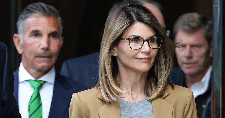 Lori Loughlin, Mossimo Giannulli separate after 27 years of marriage - National