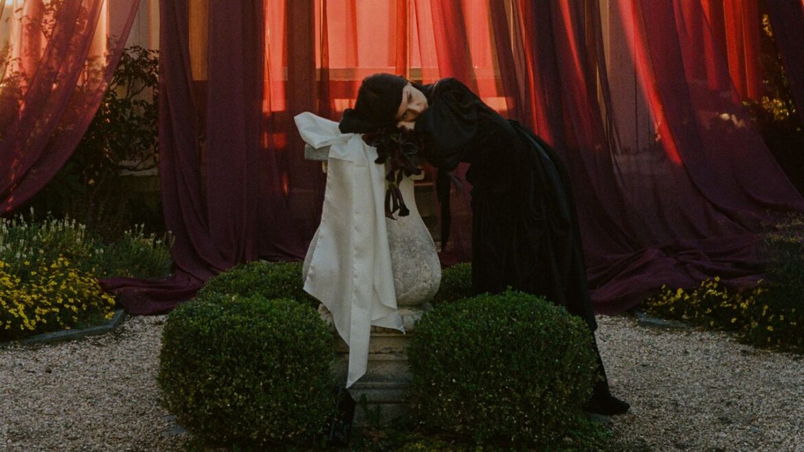 María Zardoya’s New Solo Project Is Lush, Moody, a Little Dark—and Utterly Her Own