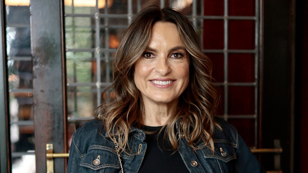 Mariska Hargitay Reveals She Tested For 'Friends' 'So Many Times'