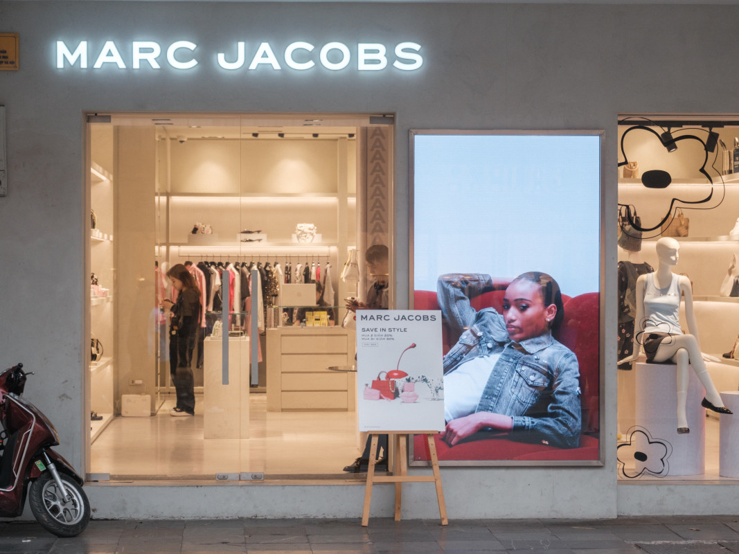 Must Read: Authentic Brands Group Reportedly Set to Buy Marc Jacobs, Target To Eliminate 1,800 Jobs
