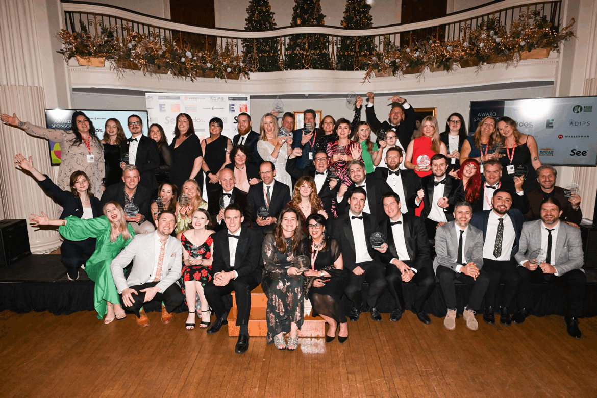 600px (w) x 500px (h)