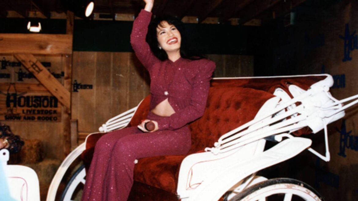 Netflix Documentary Offers a New Look at Selena