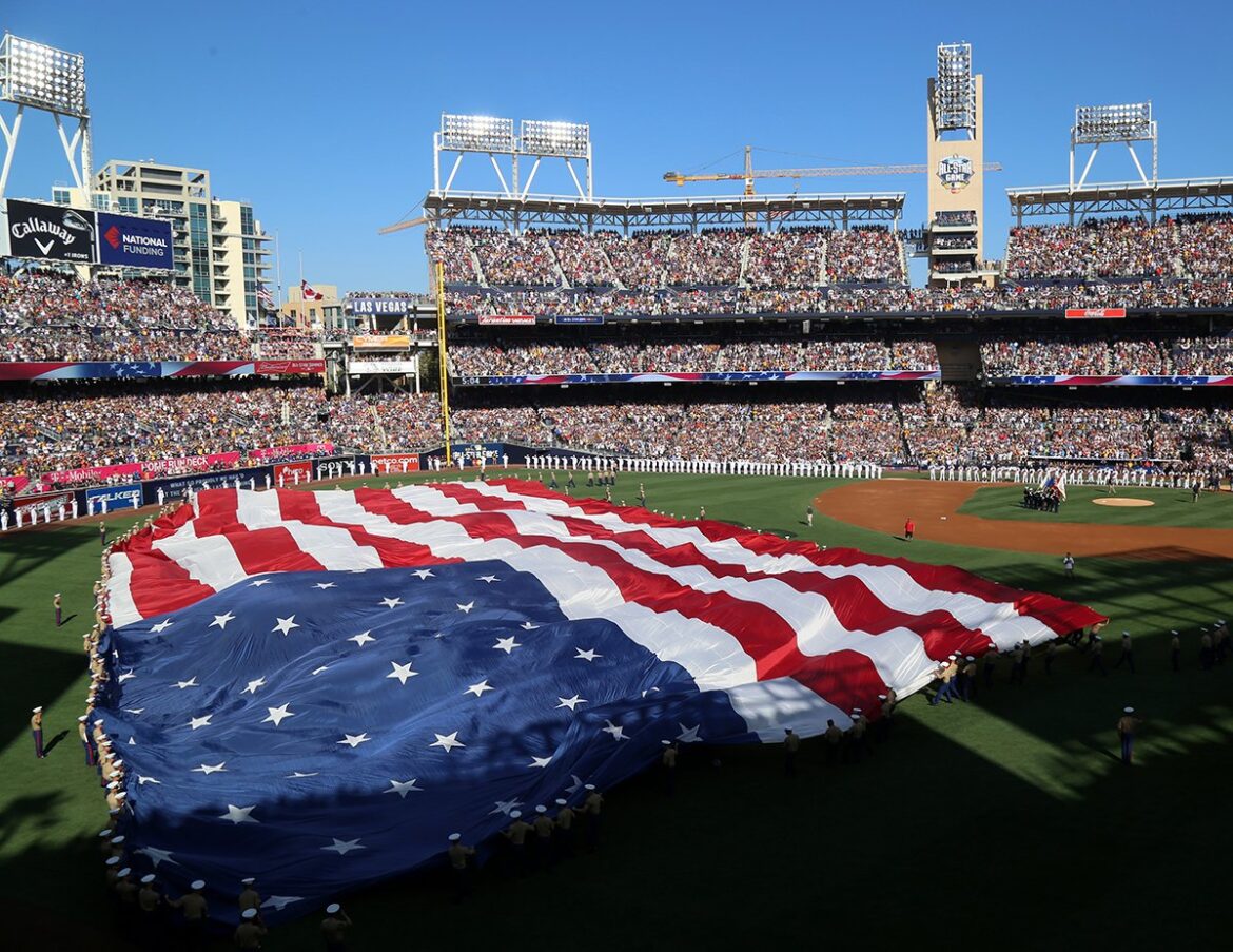 600px (w) x 500px (h)