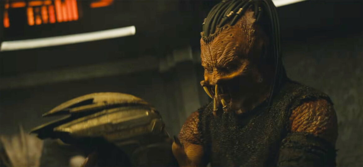 One More International Trailer for 'Predator: Badlands' Sci-Fi Action