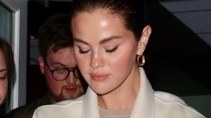 Selena Gomez Paired Her Merlot Mani With a Sweaterdress for Maximum Cozy Vibes