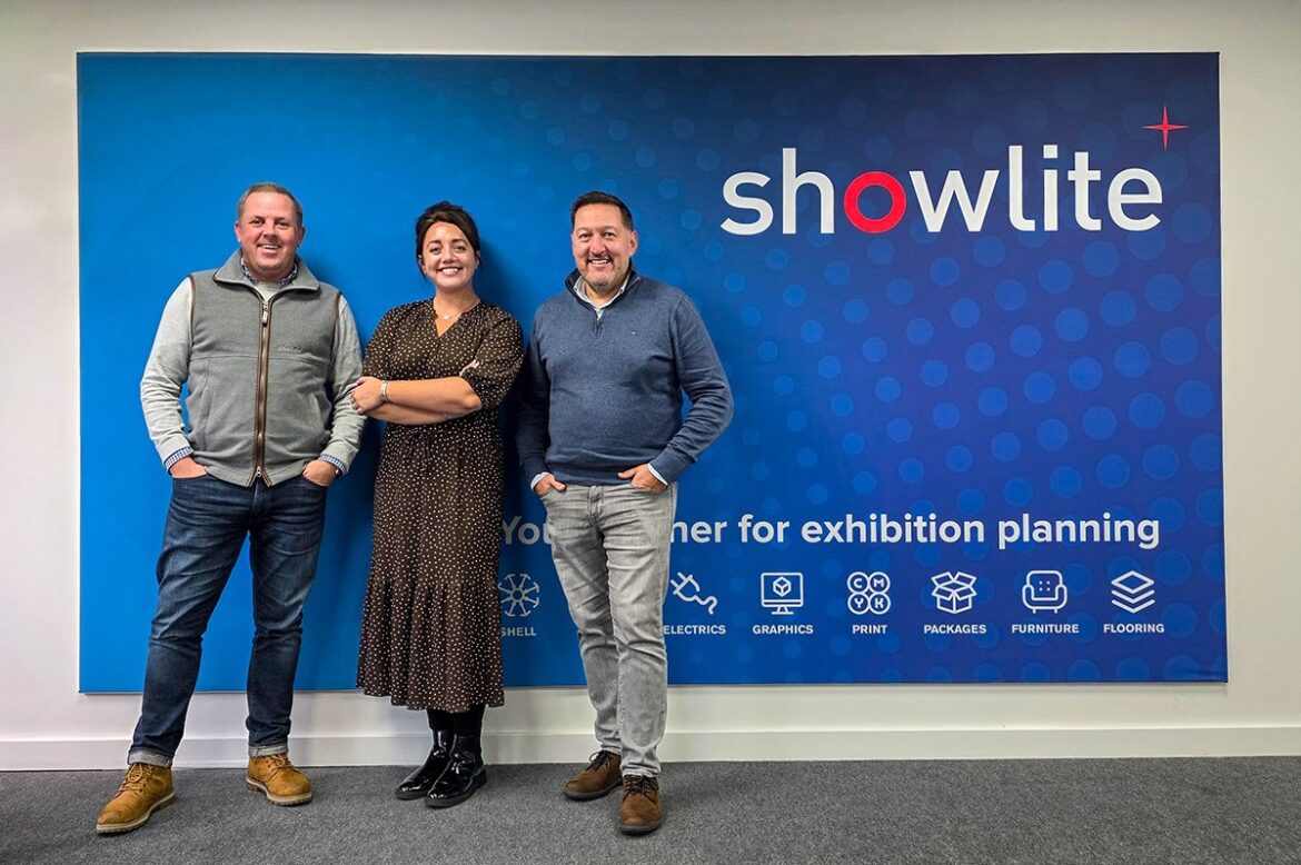 600px (w) x 500px (h)