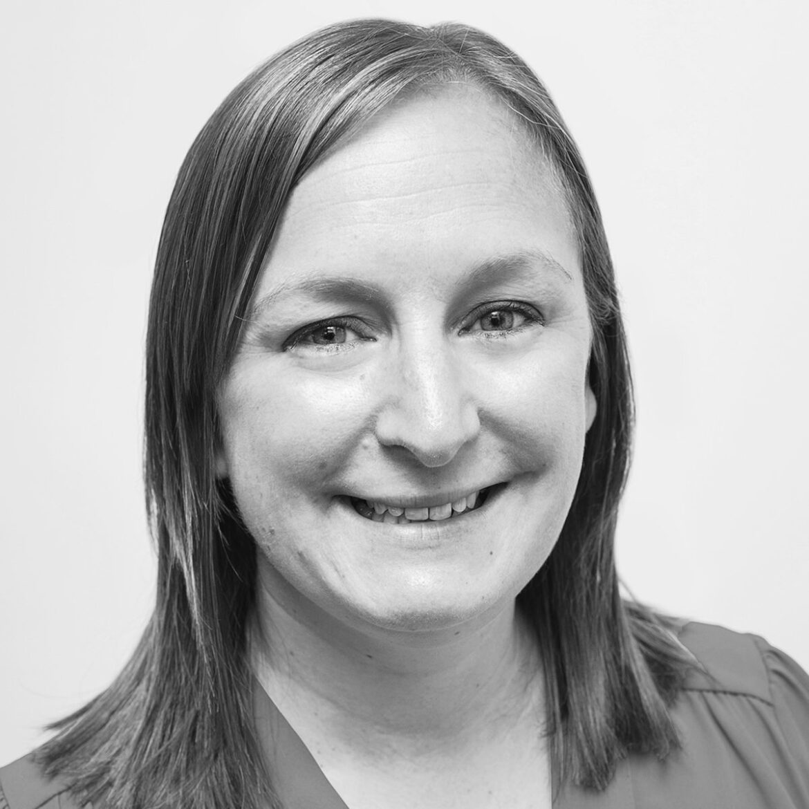 600px (w) x 500px (h)