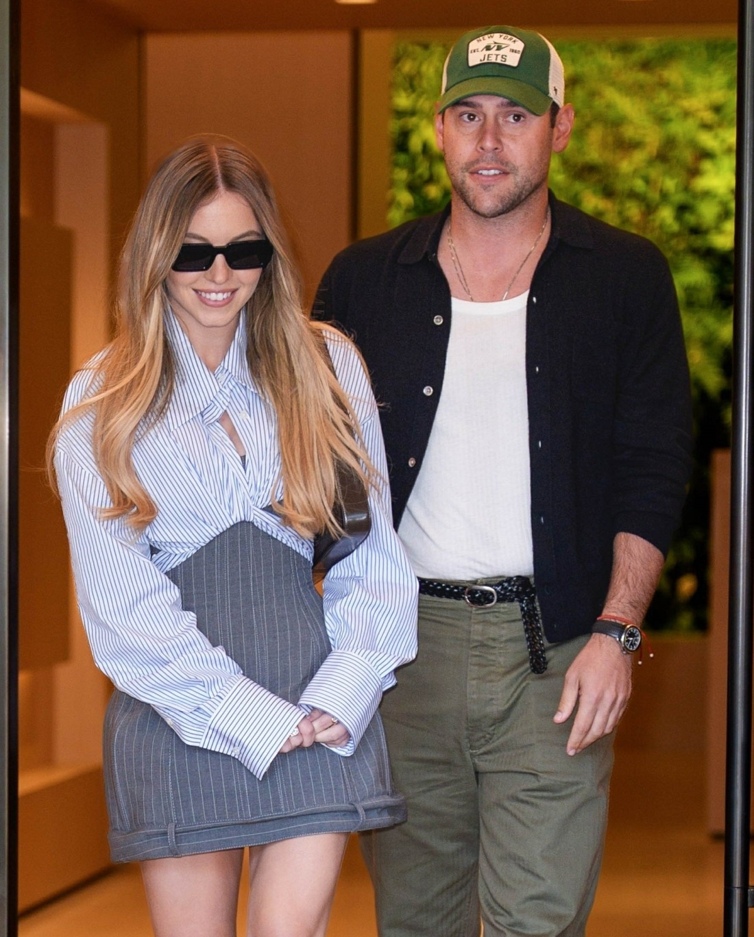 “Sydney Sweeney & Scooter Braun stepped out together in NYC” links