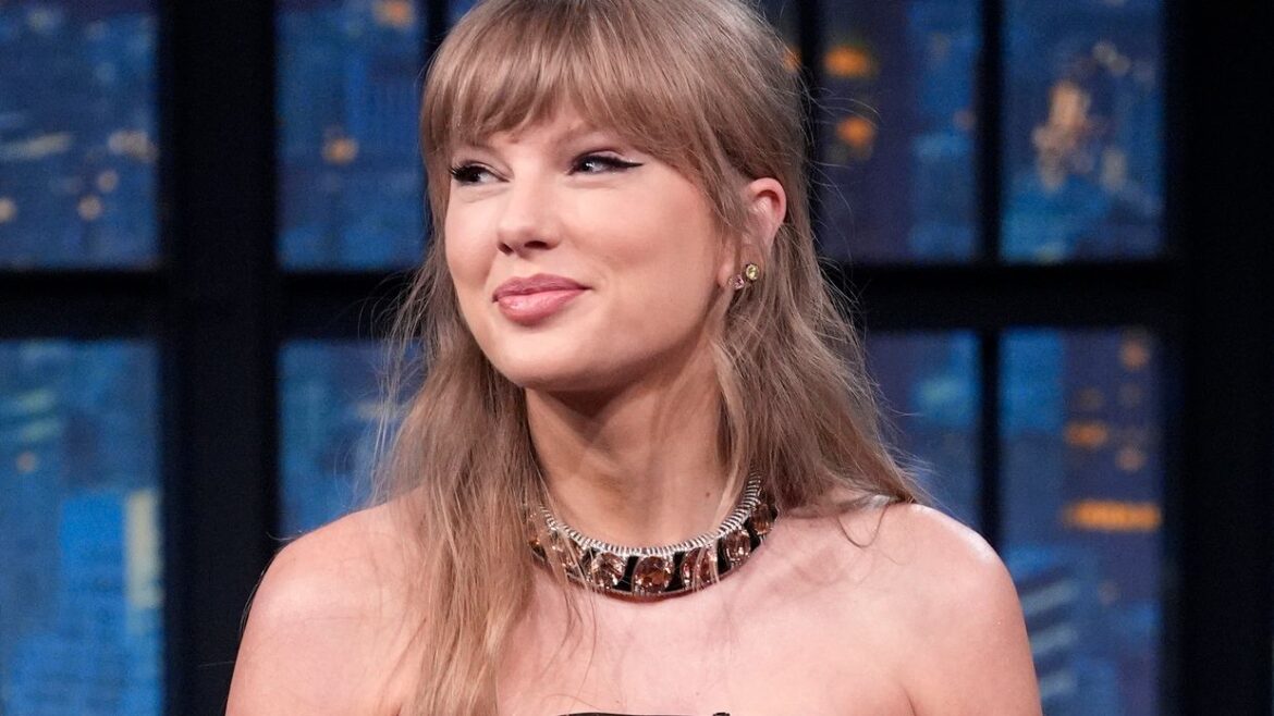 Taylor Swift’s Comfy Hoka Sneakers Are on Sale for Under $150