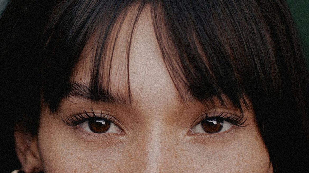 The 11 Best Anti-Aging Serums For Smoother, Plumper Skin at Any Age