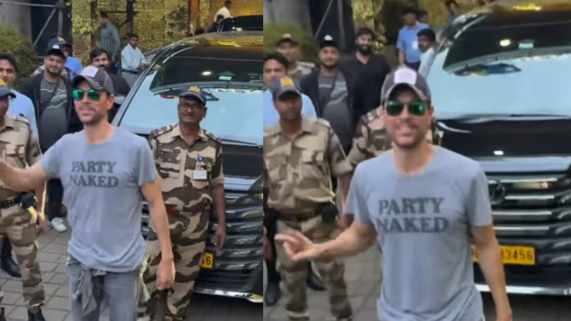 The Party King Arrives: Enrique Iglesias Dons 'Party Naked' Shirt In Mumbai | Glamsham.com