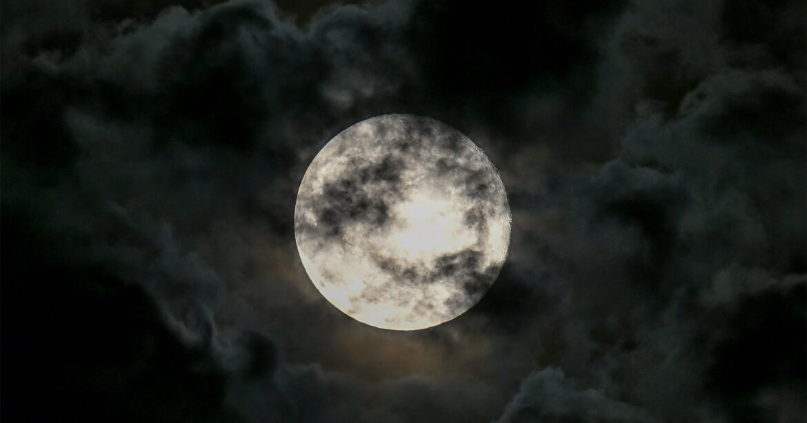 The Super Full Harvest Moon In Aries Is Here