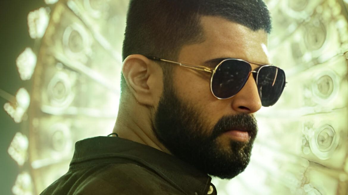 Vijay Deverakonda's Health Update After Car Accident: A Story Of Survival! | Glamsham.com