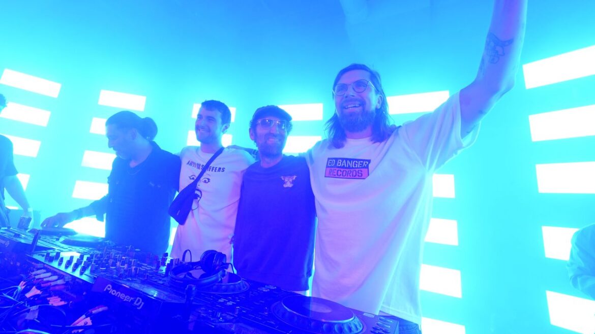 Watch Daft Punk’s Thomas Bangalter Join Fred Again.. for First DJ Set in 16 Years