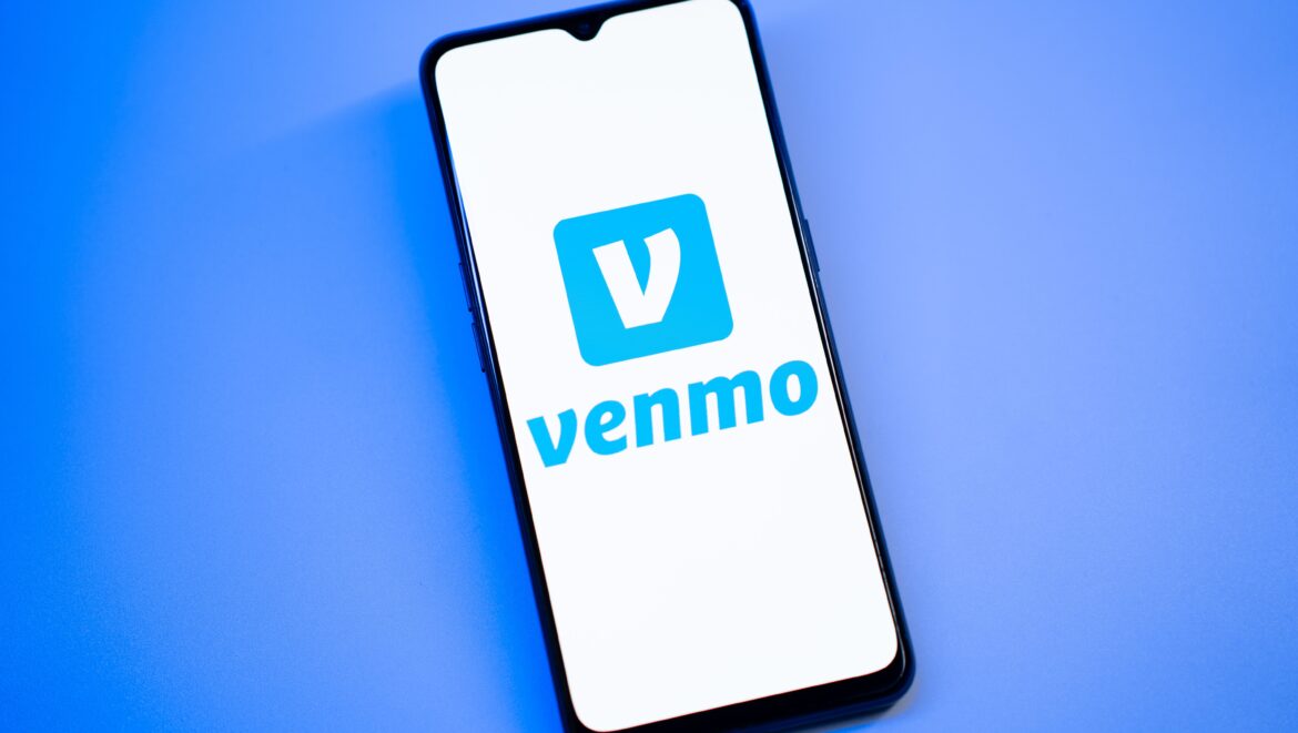 When Will Venmo Be Back Up? Here’s the App’s Status Amid AWS Outage – Hollywood Life