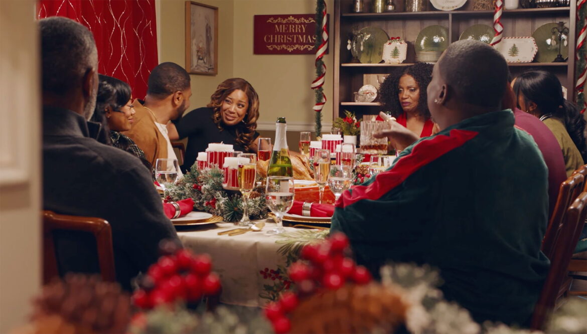 X-Mas Family Mayhem Comedy 'Unexpected Christmas' Official Trailer