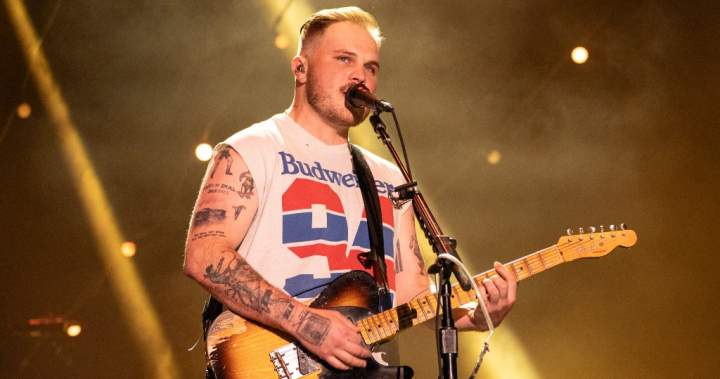 Zach Bryan responds to backlash over ICE lyrics in song ‘Bad News’ - National