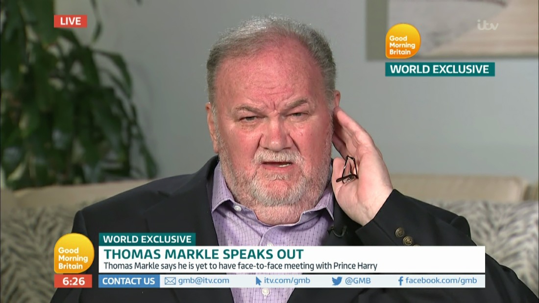 bitchy | Samantha Markle claimed her father is stuck in a building in the Philippines